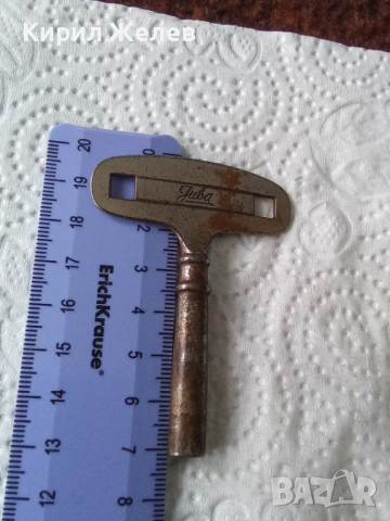 Ключ за стенен часовник 51906, снимка 6 - Антикварни и старинни предмети - 53137751