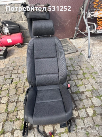 Продавам предни седалки за Ауди А4
