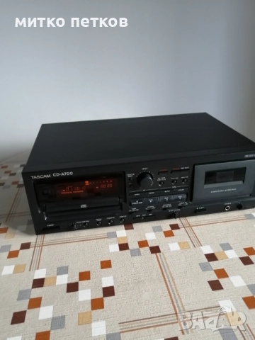 cd и дек Tascam cd-a700