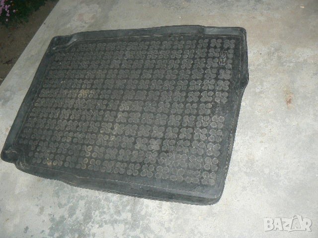 Гума за багажник BMW /5-ца/-2017г., снимка 6 - Аксесоари и консумативи - 30315070