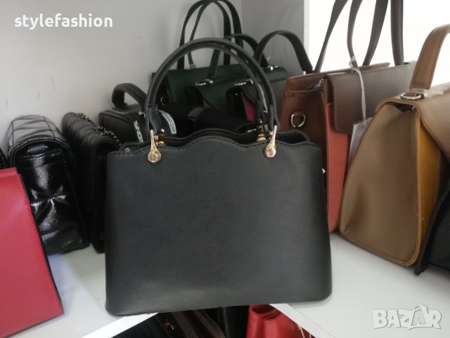 Компактна дамска чанта в черен цвят /Б58, снимка 2 - Чанти - 38533038