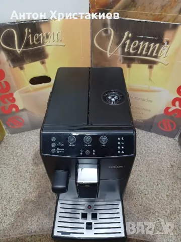 Продавам кафемашина Philips HD8829