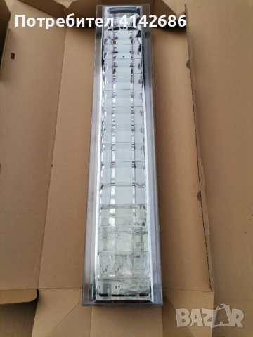 Осветително тяло  Zumtobel perluce d 24W , снимка 4 - Лампи за таван - 53111154