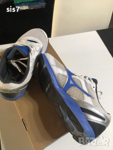 дамски оригинални маратонки Mizuno, снимка 4 - Маратонки - 51785383