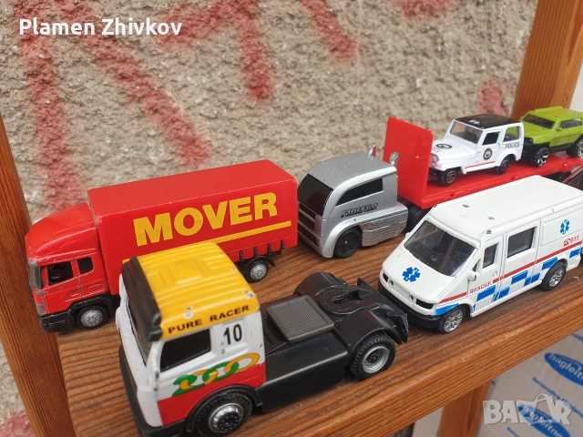 много колички в различни мащаби и материали , снимка 3 - Коли, камиони, мотори, писти - 53887614