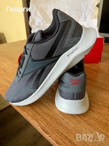 Оригинални маратонки Reebok , снимка 8 - Маратонки - 53371657