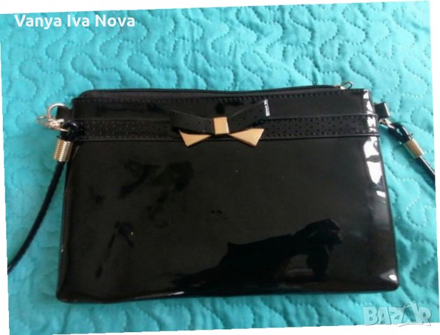 Hebrosa-малка  испанска черна лачена чантичка, снимка 2 - Чанти - 29777991