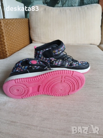 Кецове Waikiki, снимка 3 - Детски боти и ботуши - 51952232