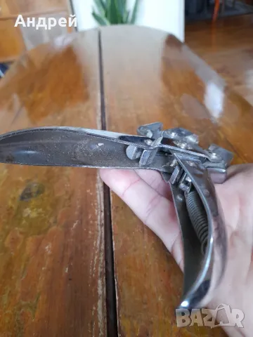 Стари клещи за копчета, снимка 6 - Други ценни предмети - 47750627