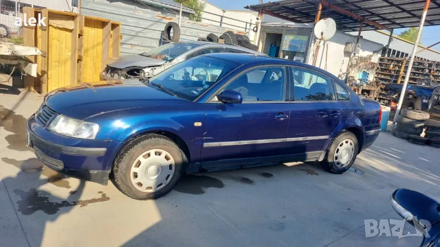 vw passat b5 1.8 125 коня Само на части, снимка 2 - Автомобили и джипове - 56170763