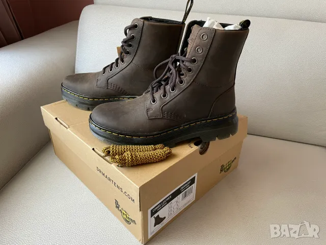 Dr. Martens Combs Crazy Horse Дамски кубинки, 36 EU, снимка 2 - Дамски боти - 49779403