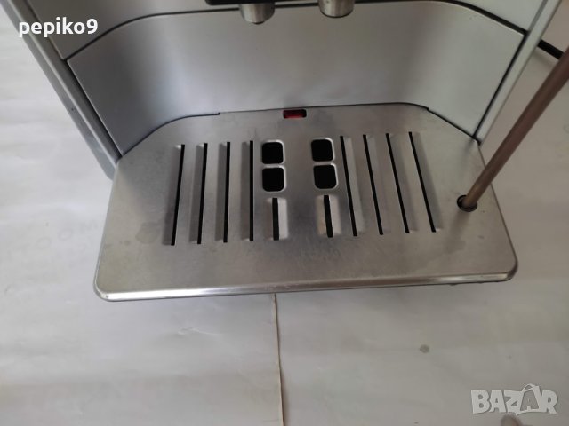 Продавам кафемашини внос от Германия робот пълен автомат SIMENS EQ.6 SERIES 300, снимка 10 - Кафемашини - 42743721