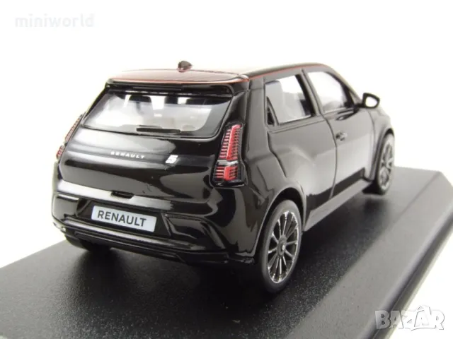 Renault 5 E-Tech 100% Electric 2025 - мащаб 1:43 на Norev моделът е нов в PVC дисплей-кейс, снимка 2 - Колекции - 49553355