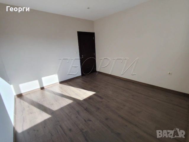 Давам под наем тристаен необзаведен 60кв.м.  ул. Царевец, снимка 12 - Апартаменти - 53261582