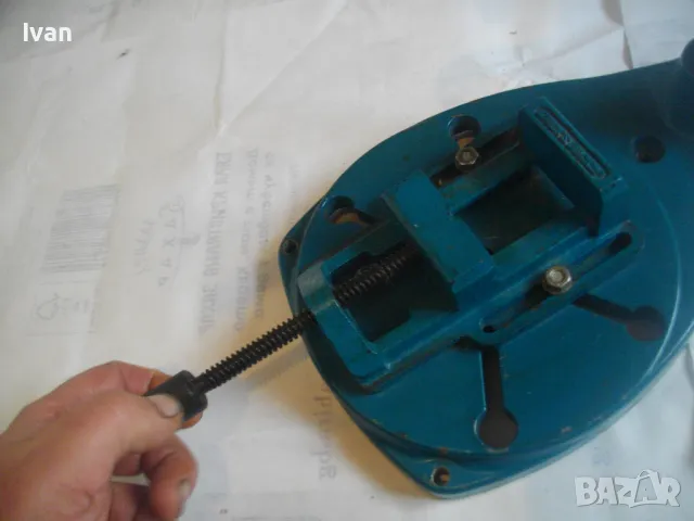 BLACK DECKER НОВА ОРИГИНАЛНА СТОЙКА ЗА БОРМАШИНА С МАШИННО ОРИГИНАЛНО МЕНГЕМЕ 4,0кг/работен ход 80мм, снимка 9 - Бормашини - 48253277