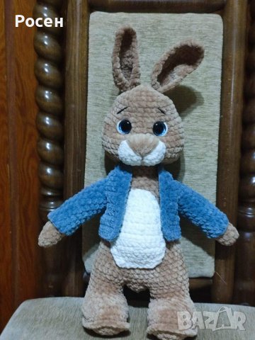Ръчно плетено зайче, снимка 1 - Плюшени играчки - 39424367