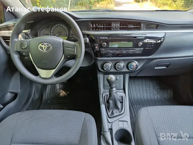  Продавам тойта корола седан 1.4 бензин, 2015 г., 132000 км., първи собственик, перфектно състояние,, снимка 5 - Автомобили и джипове - 55726080