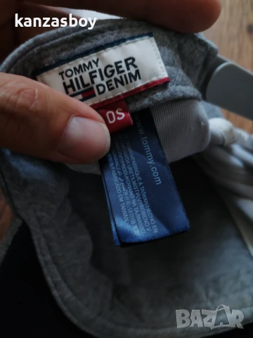  tommy hilfiger - страхотна шапка , снимка 8 - Шапки - 50690352