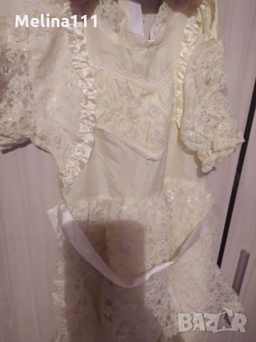 Продава детска рокля за малки принцеси