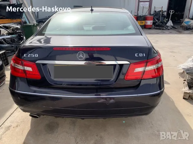 Mercedes-Benz E250 CDI *НА ЧАСТИ*, снимка 4 - Автомобили и джипове - 49231114