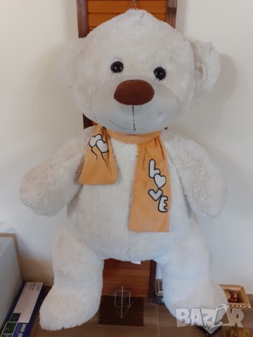 Голям бял плюшен мечок с шалче LOVE мечка - мече - мечо, снимка 2 - Плюшени играчки - 38085473