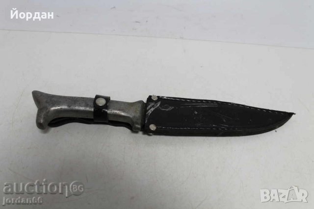 Ловен нож с алуминиева дръжка, снимка 1 - Антикварни и старинни предмети - 38764375