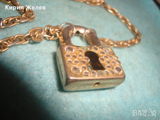 ПОЗЛАТЕН СТАР МЕДАЛЬОН ВИНТИДЖ КОЛИЕ ПЕНДАНТ - КАТИНАРЧЕ с КРИСТАЛЧЕТА и РЕТРО ВЕРИЖКА 18119, снимка 7 - Колиета, медальони, синджири - 35364573