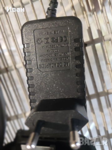 Продавам водоструйка на батерии, снимка 4 - Парочистачки и Водоструйки - 54109397