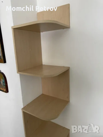 Многофункционален ъглов рафт с размери 32х32х168., снимка 2 - Етажерки - 53291405