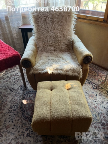 Мебелна гарнитура Vintage, снимка 4 - Дивани и мека мебел - 52282360