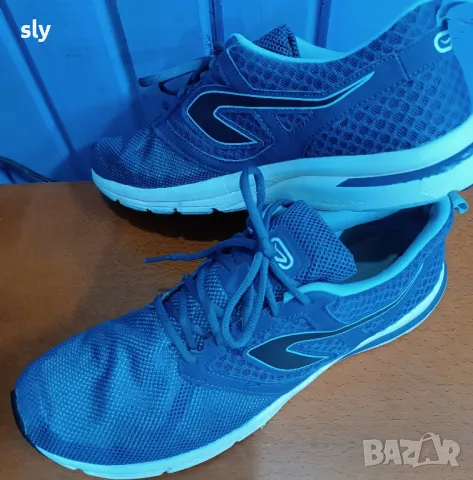 Decathlon маратонки номер 47, снимка 1