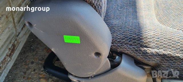 Седалка за кола задна 3 места /Крайслер/, снимка 3 - Аксесоари и консумативи - 42365443