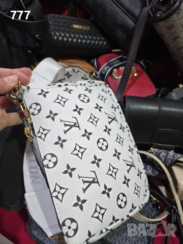 дамски чанти , снимка 5 - Чанти - 48244060