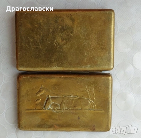 Табакери: Стара посребрена табакера, руска с лос, месингова с коне, снимка 12 - Други - 42511050