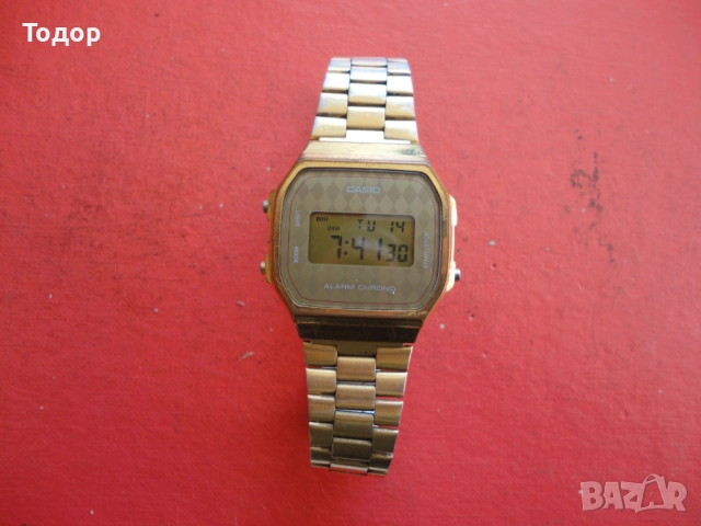 Позлатен часовник Casio, снимка 2 - Мъжки - 52640436