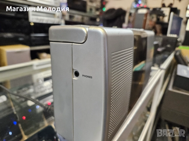 Радио с диск Soundmaster RCD 1100 В отлично техническо и визуално състояние., снимка 8 - Радиокасетофони, транзистори - 52659851