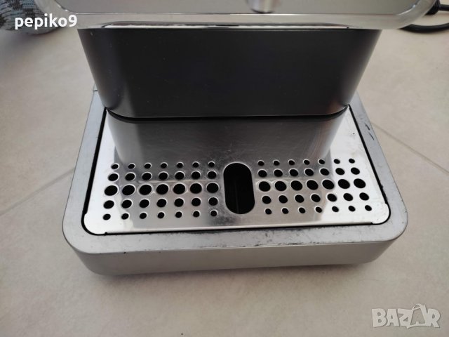 Продавам кафемашини внос от Германия  робот пълен автомат TCHIBO EXPERTO, снимка 2 - Кафемашини - 42867699