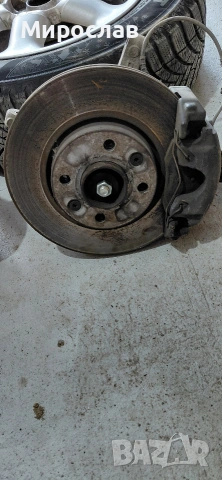 Шенкел,главина и спирачен апарат за Дачия Логан МСВ 1, снимка 2 - Части - 54114653