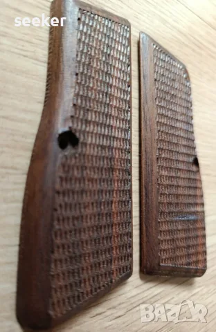 Орехови чирени за Browning HP, снимка 4 - Оборудване и аксесоари за оръжия - 55910533