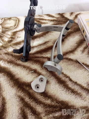 Стойка за телевизор и таблет , снимка 3 - Стойки, 3D очила, аксесоари - 54035839