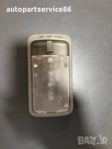 Вътрешна лампа (плафон) за задна лява страна за Nissan Murano (2004-2007)