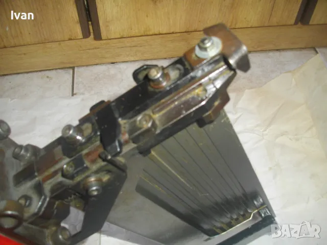 HAUBOLD PN91120 СТРОИТЕЛЕН ПНЕВМАТИЧЕН ТАКЕР за скоби 65-120мм Промишлен Индустриален Немски ОТЛИЧЕН, снимка 18 - Други инструменти - 47351769