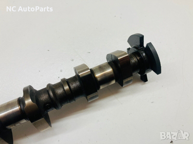 Разпределителен вал за Hyundai Хюндай I10 1.0 бензин 67 коня G3LA 24370-04000 2014, снимка 6 - Части - 44702769