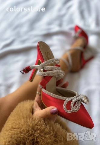 Сандали на ток - червен сатен - BY22 