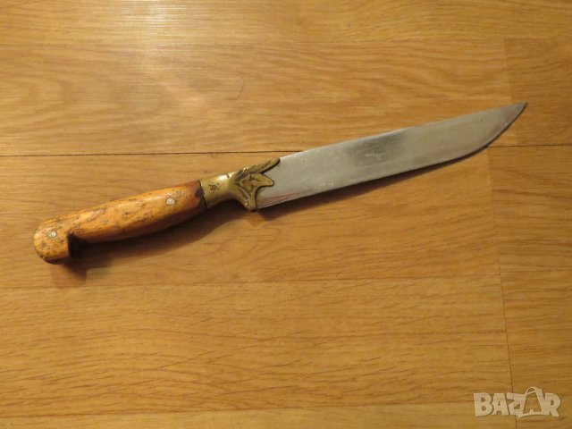 Старинен възрожден нож с гравюри и бронзови орнаменти по острието - нож за ценители и колекционери ., снимка 4 - Антикварни и старинни предмети - 38465151