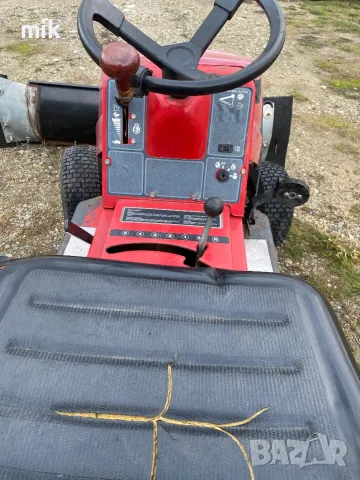 Трактор Снегорин с гребло за сняг, снимка 2 - Селскостопанска техника - 48591148