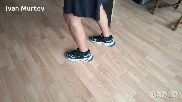 маратонки NIKE 41. 1/2, снимка 3 - Спортна екипировка - 55707193