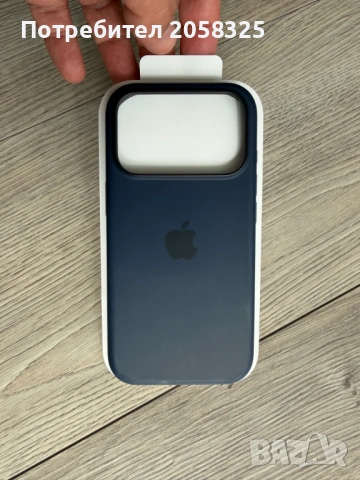 Оригинален калъф Apple за iPhone 17 Pro Silicone Case with MagSafe, снимка 4 - Apple iPhone - 54081187