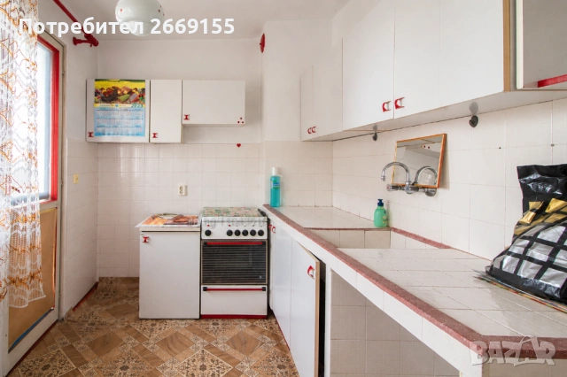 Просторен и светъл 2-стаен апартамент, кв. Дружба, бл. 41, снимка 3 - Апартаменти - 54146630
