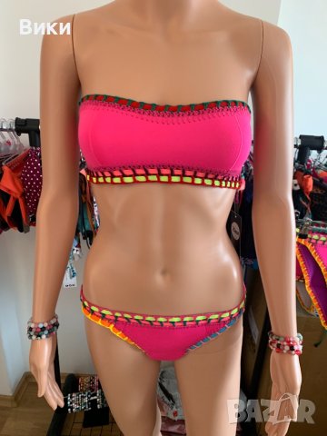 Бански в размер S наличен и в размер Л